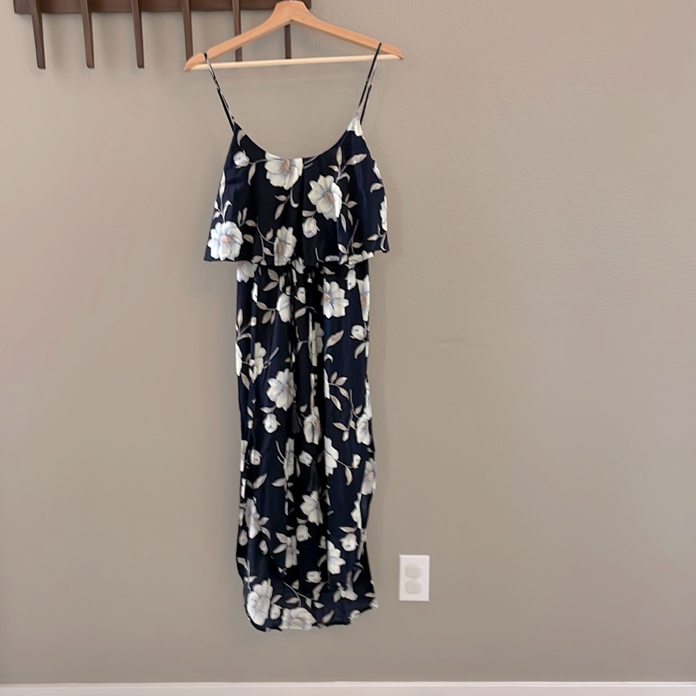 Navy blue floral dress - size L